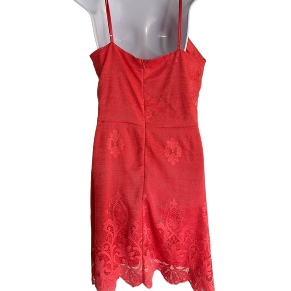 Coral Dress | Lace Overlay - Picture 4 of 5